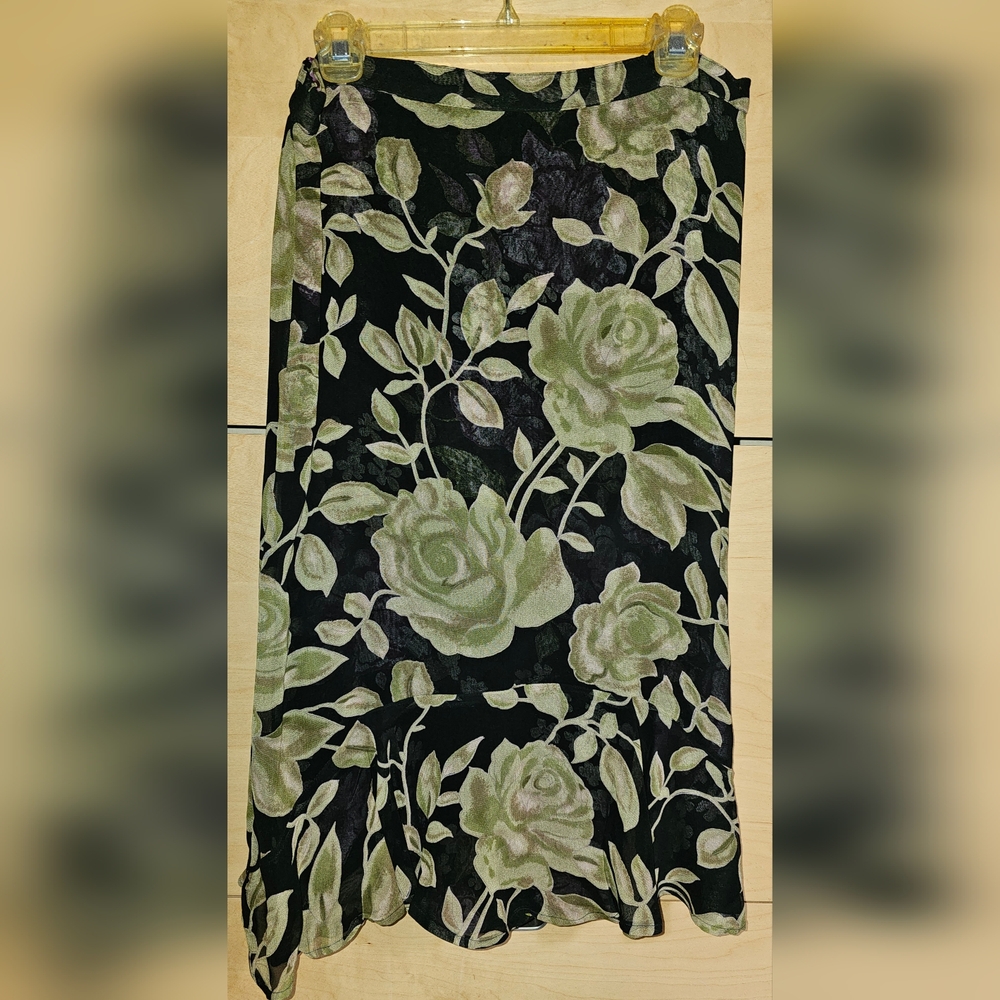 Reversible skirt